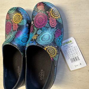 CROCS Neria Pro II Graphic Clog - Non-Slip